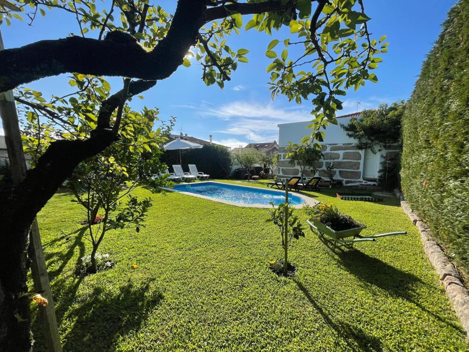 ビアナドカステロ Casa Do Albanoヴィラ エクステリア 写真