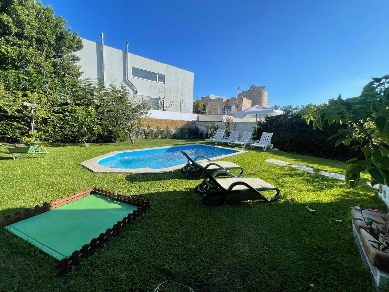 ビアナドカステロ Casa Do Albanoヴィラ エクステリア 写真
